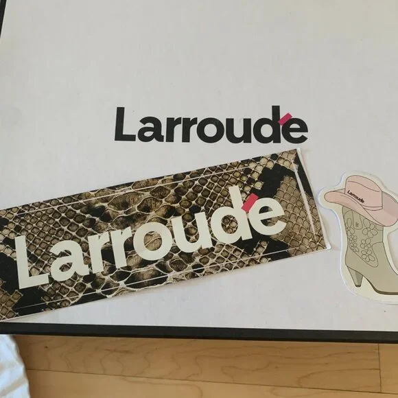 LARROUDE - LIKE NEW Miso Platform Strap Sandal in black raffia - size 8 - Picture 6 of 9